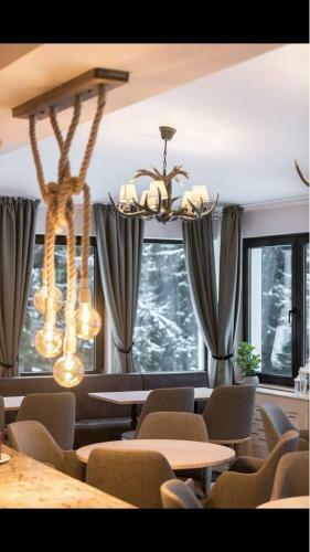 Hostal Chalet Alpina