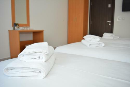 Hostal Deltix Apartments