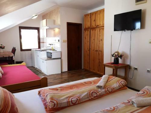Apartmani D?ambi?