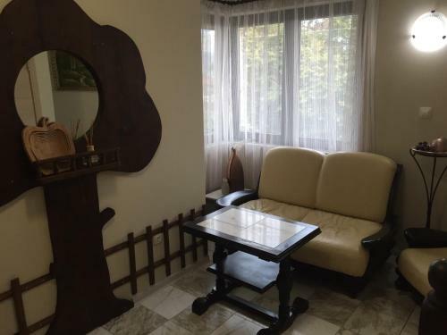 Hostal Guest House Mira