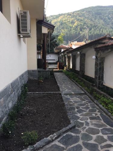 Hostal Guest House Mira