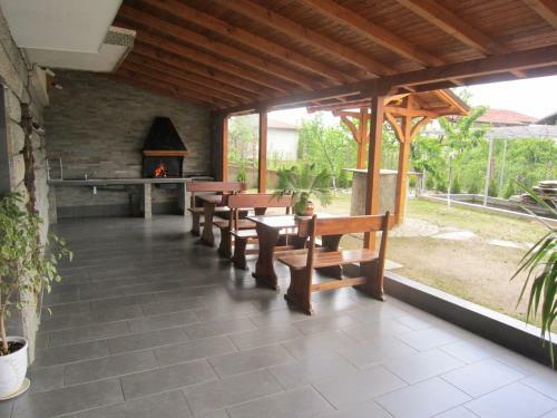 Hostal Slavina Guest House