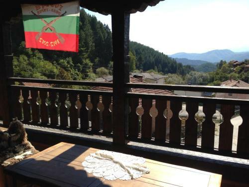 Hostal Macedonia Guest House