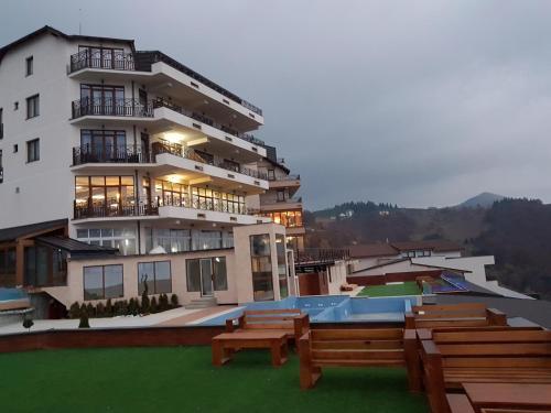 Apartamento Ogi & UNA Premijer 42
