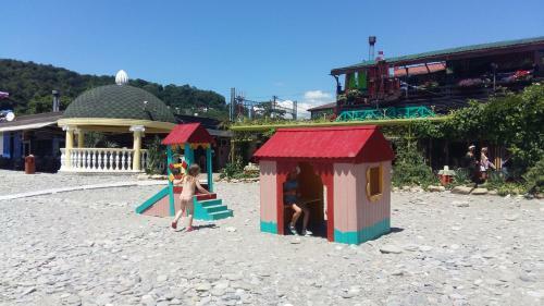 Hostal River Guest House