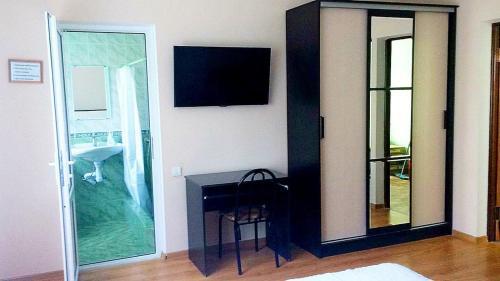 Hostal Tatyana Guest House