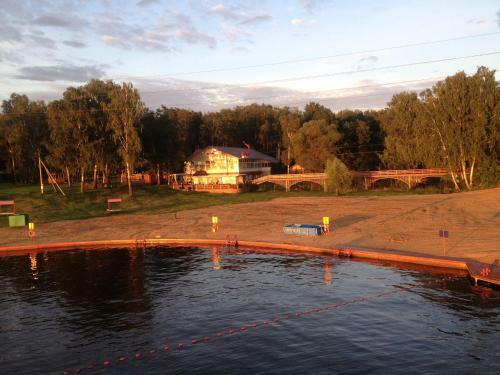 Hotel On The Lake Lakada