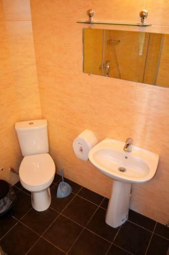Hostal Rio Guest House