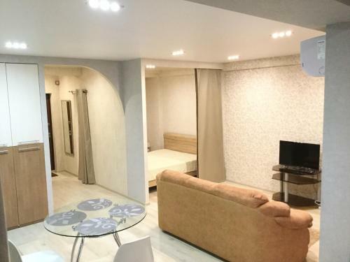 Apartment On Lermontova 121