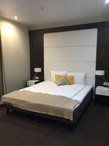 Aura Hotel