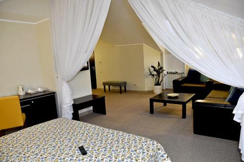 Palisad Hotel
