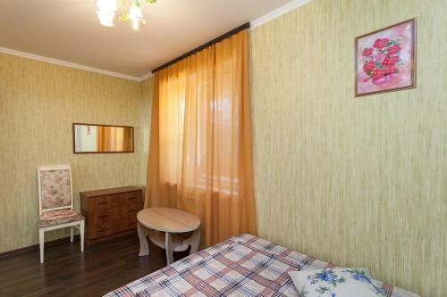 Hostal ??? ?????