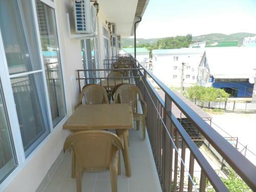 Hostal Guest House Larisa