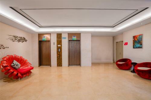 Yi Jia Hotel