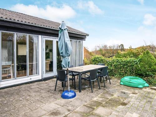 Holiday Home Alling�bro VI