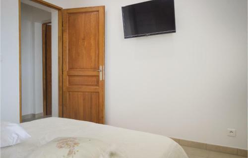 Two-bedroom Apartment In Afa