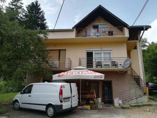 Apartman Trninic