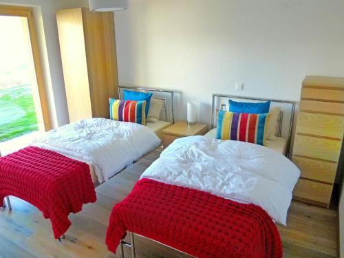 Comfortable Holiday Home In Heremence Near Ski Area
