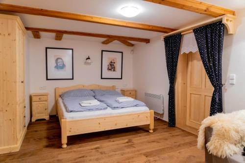Hotel Vala?sk� Chalupy Resort