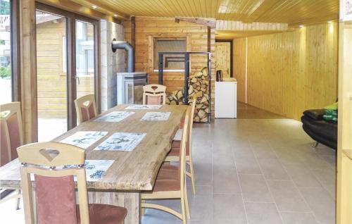 Two-bedroom Apartment In Lauenburg