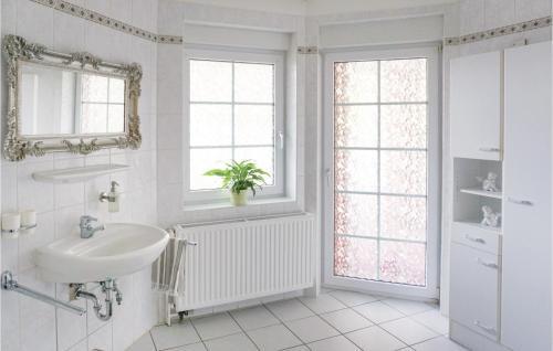 Two-bedroom Apartment In Lauenburg