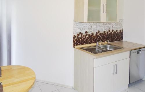 Two-bedroom Apartment In Lauenburg