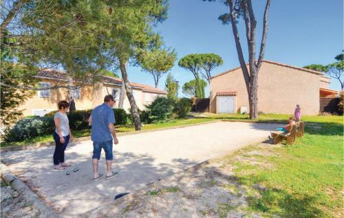 Two-bedroom Holiday Home In Calvisson
