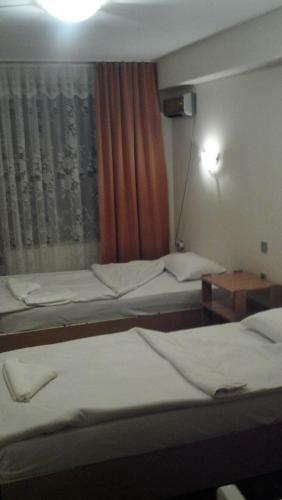 Hostal Central Park Family Hotel