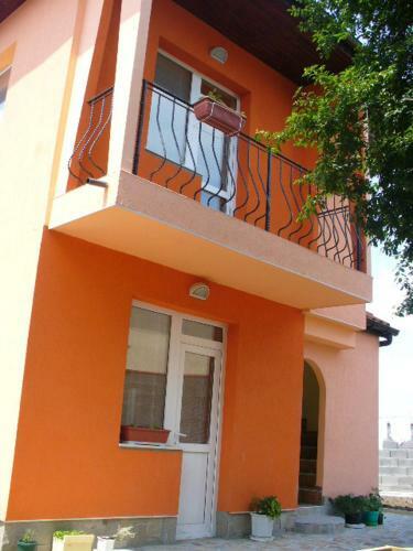 Hostal Guest House Alex