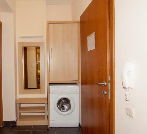Aparthotel Apartments Malina