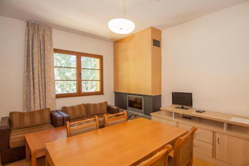 Aparthotel Apartments Malina