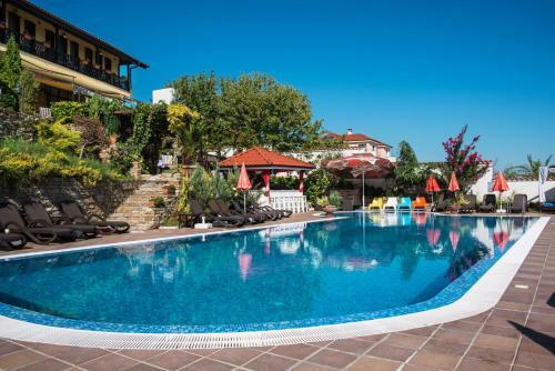 Chiflika Family Hotel