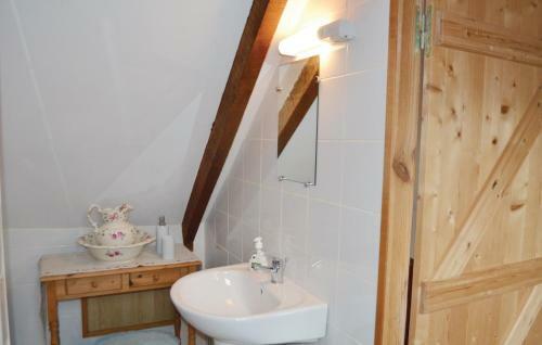 Holiday Home Le Faouet P-728