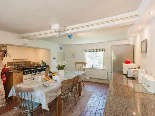 Yew Tree Cottage