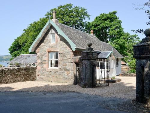 Baron Cliffe Lodge