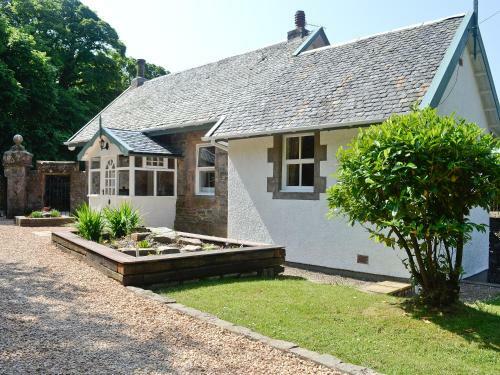 Baron Cliffe Lodge