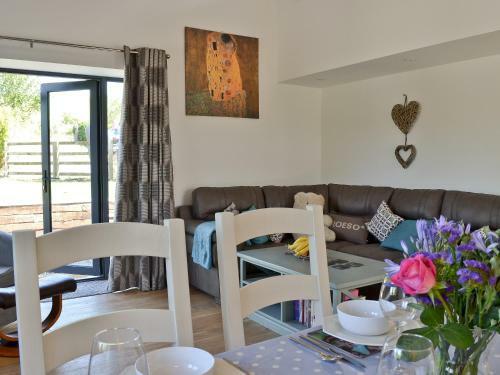 Ty Isaf Cottage