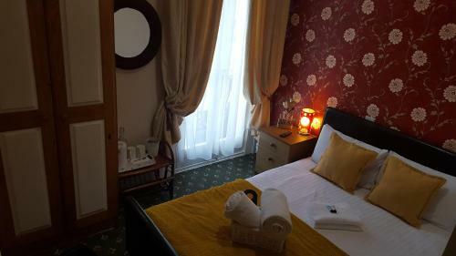 Hostal The Clarence