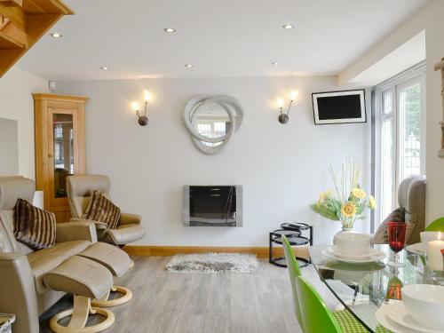 Lily Vale Cottage
