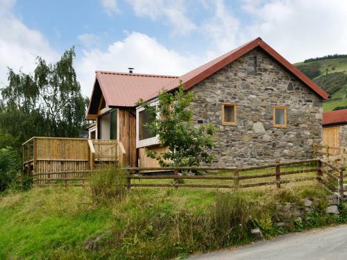 Wern Ddu Cottage