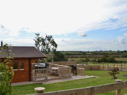 Hawthorn Lodge