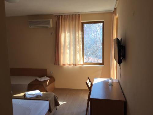 Hostal Guest House Briz