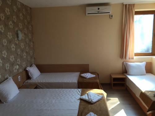Hostal Guest House Briz