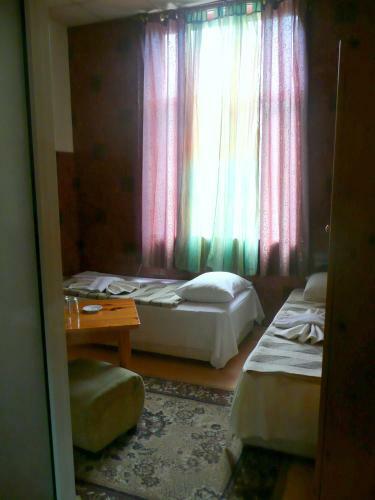 Shans 2 Hotel