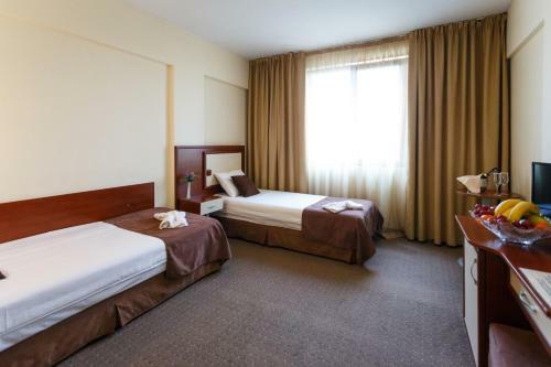 Nadejda Hotel