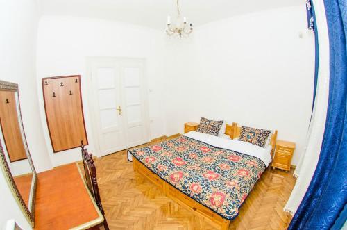 Ivani Apartments