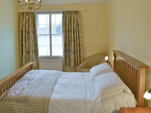 Varley House