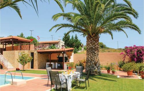 One-bedroom Apartment In Artemida