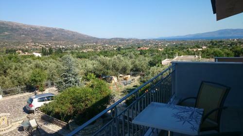 Antonia's Apartments