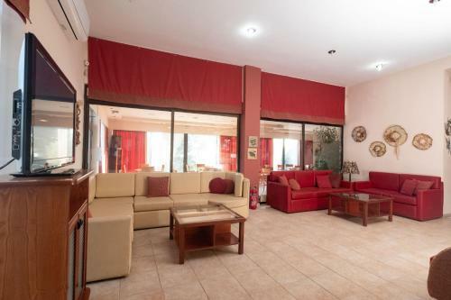 Klio Hotel